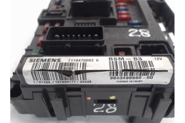 Recambio de caja fusibles/rele para citroen c3 1.4 hdi 70 furio referencia OEM IAM 9643498880/137609177 T118470003G/BSM-B3 