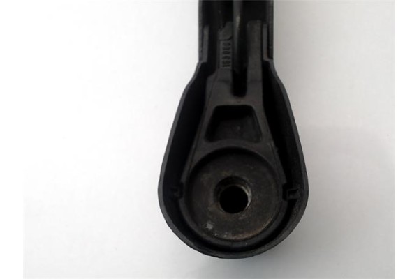 Recambio de brazo limpiaparabrisas trasero para mercedes-benz vito / mixto furgón (w639) 115 cdi referencia OEM IAM A6398200644 