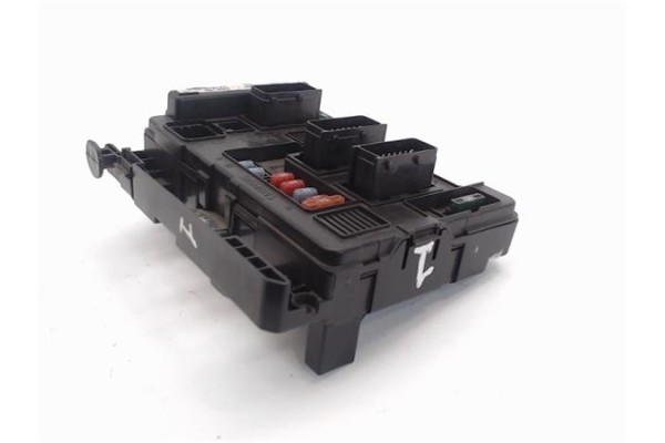 Recambio de caja fusibles/rele para citroen berlingo 1.6 hdi 75 sx plus combi referencia OEM IAM 9650618580 U118470002J/BSM-B2 
