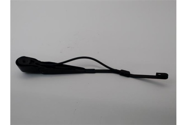 Recambio de brazo limpiaparabrisas trasero para mercedes-benz vito mixto (639) 2.1 115 cdi compacto (639.601) referencia OEM IAM