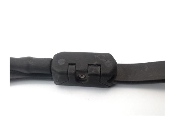 Recambio de brazo limpiaparabrisas trasero para mercedes-benz vito mixto (639) 2.1 115 cdi compacto (639.601) referencia OEM IAM