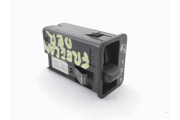 Recambio de interruptor regulacion altura faros para land rover freelander (ln) 2.0 di referencia OEM IAM YUT500010PUY  