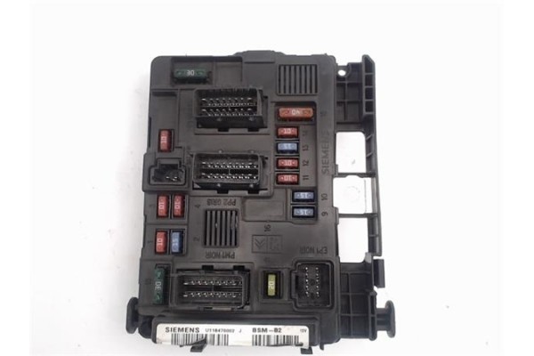 Recambio de caja fusibles/rele para citroen berlingo 1.6 hdi 92 sx plus combi referencia OEM IAM 9650618580 U118470002J/BSM-B2 