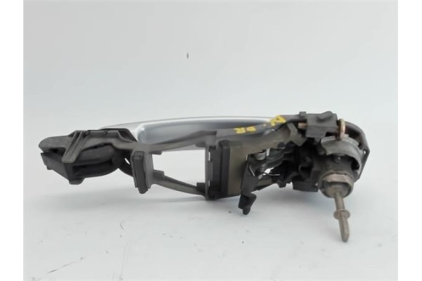 Recambio de maneta exterior delantero derecha para volkswagen polo iv (9n1) 1.2 12v referencia OEM IAM 3B0837207GGRU 1187101500 