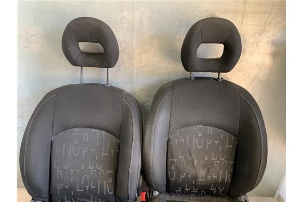 Recambio de juego asientos para peugeot 206 1.4 i referencia OEM IAM 8904WL  