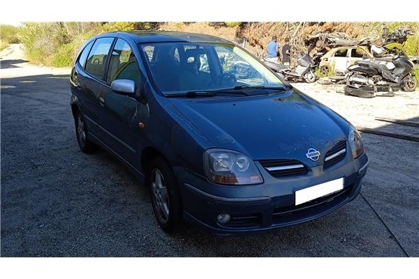 nissan almera tino (v10m) del año 2002