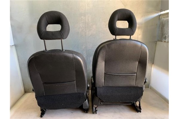 Recambio de juego asientos para peugeot 206 1.4 i referencia OEM IAM 8904WL  