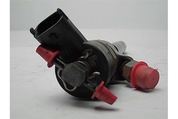 Recambio de inyector para hyundai trajet (fo) 2.0 crdi gls referencia OEM IAM 3380027010 0445110064 