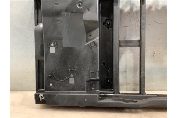 Recambio de frente delantero para citroen c3 1.1 i referencia OEM IAM 7104FP  