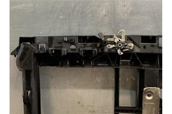 Recambio de frente delantero para citroen c3 1.1 i referencia OEM IAM 7104FP  