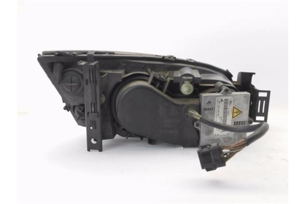 Recambio de faro delantero izquierdo para ford mondeo iii (b5y) 2.0 tdci referencia OEM IAM 301174271 1307329064 