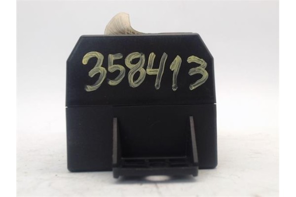 Recambio de pantalla para opel corsa d 1.3 cdti referencia OEM IAM 13373979  