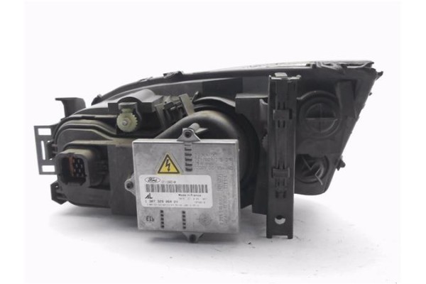 Recambio de faro delantero dcho para ford mondeo iii (b5y) 2.0 tdci referencia OEM IAM 301174272 1307329064 