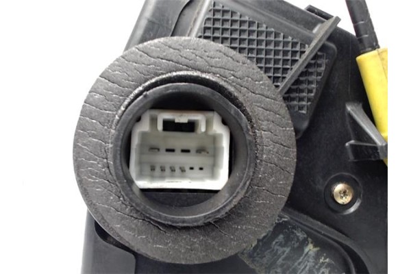 Recambio de cerradura puerta delantero izquierda para toyota corolla verso (e12) 2.0 d4d referencia OEM IAM   