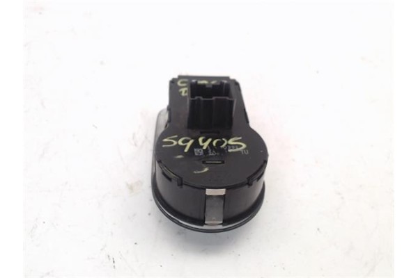 Recambio de conmutador luces para opel corsa d 1.3 cdti referencia OEM IAM 13310331 13110331 