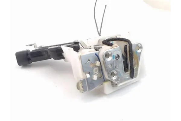 Recambio de cierre electromagnetico trasero derecho para nissan pixo (uao) 1.0 visia referencia OEM IAM 825024A00F  