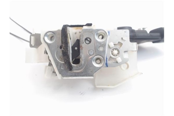 Recambio de cierre electromagnetico delantero izquierdo para nissan pixo (uao) 1.0 visia referencia OEM IAM 805004A00F  