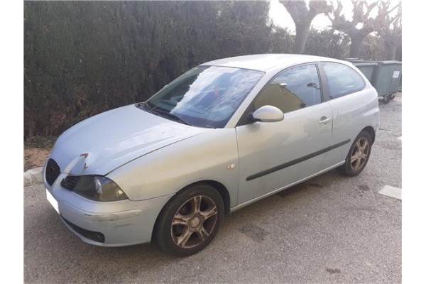 seat ibiza (6l1) del año 2005