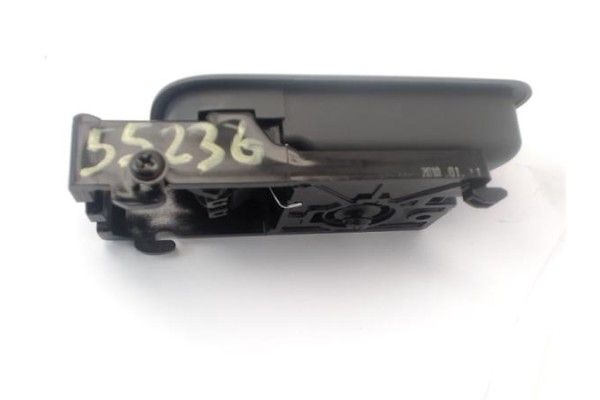 Recambio de manilla int. puerta delantero izquierda para kia rio (jb) 1.4 16v referencia OEM IAM 826101G000XI  