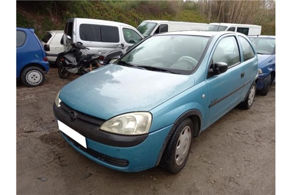 opel corsa c del año 2001