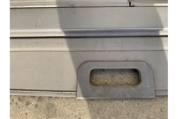 Recambio de bandeja trasero para subaru forester (s10/sf) referencia OEM IAM 65560FC000ND  