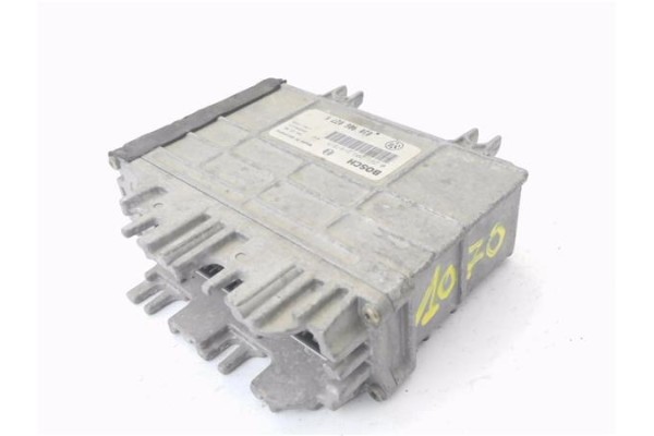 Recambio de centralita para volkswagen polo classic (6kv2) referencia OEM IAM 030906027K 0261203914 