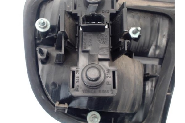 Recambio de piloto porton trasero izquierdo para seat leon (1m1) 1.9 tdi referencia OEM IAM 1M5945111  