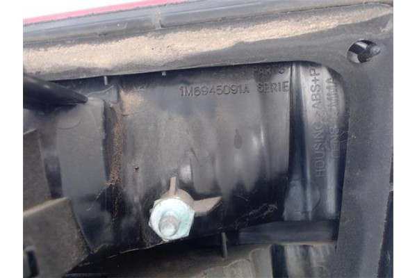 Recambio de piloto porton trasero izquierdo para seat leon (1m1) 1.9 tdi referencia OEM IAM 1M5945111  