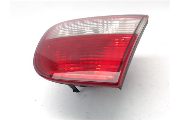 Recambio de piloto porton trasero derecho para seat leon (1m1) 1.9 tdi referencia OEM IAM 1M5945112  