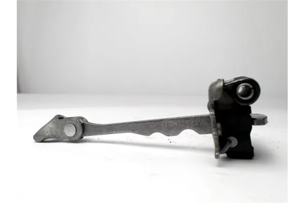 Recambio de bisagra sup. puerta delantero izquierda para renault scenic iii (jz) 1.5 emotion referencia OEM IAM 08139R  
