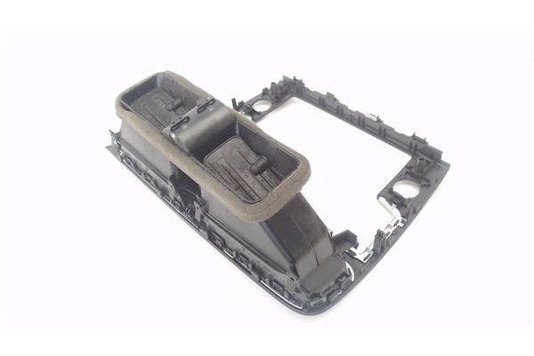 Recambio de rejilla entrada de aire para volkswagen golf vii (5g1/be1) híbrido gte referencia OEM IAM 5G1819728 5G1815735 