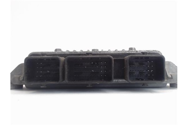 Recambio de centralita para ford fiesta (cbk) 1.4 futura referencia OEM IAM (7S6112A650EA) (7TTA) (5WS40632A-T) (SID804) (V. 259