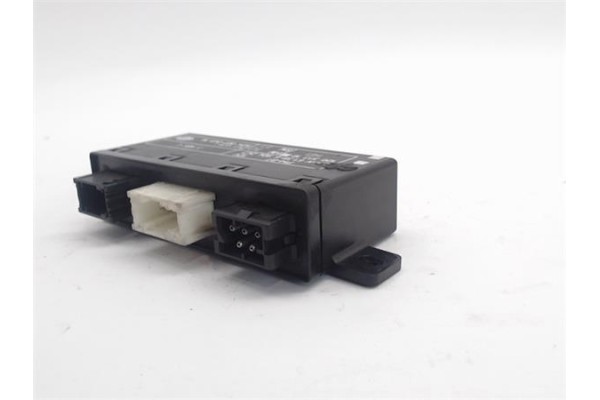 Recambio de centralita cierre para bmw serie 5 berlina (e39) 3.0 530d referencia OEM IAM 61356904247 5DK00704816 