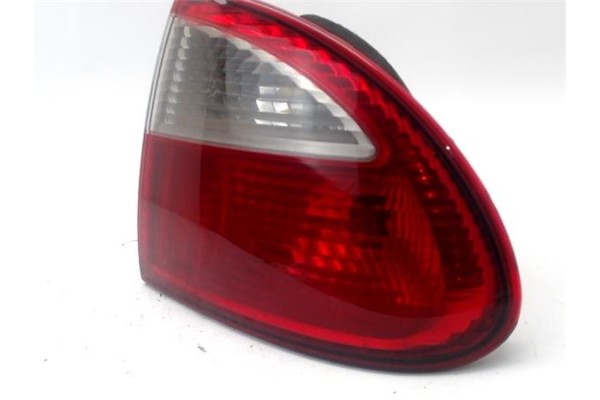 Recambio de piloto trasero derecho para seat leon (1m1) 1.9 tdi referencia OEM IAM 1M5945107B  
