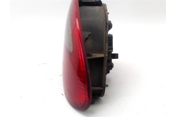 Recambio de piloto trasero derecho para seat leon (1m1) 1.9 tdi referencia OEM IAM 1M5945107B  