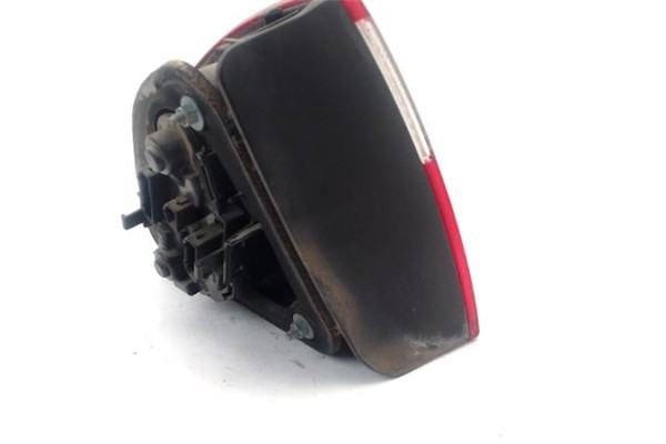 Recambio de piloto trasero derecho para seat leon (1m1) 1.9 tdi referencia OEM IAM 1M5945107B  