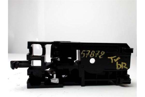 Recambio de manilla int. puerta trasero derecha para toyota corolla (e12) 2.0 d-4d referencia OEM IAM 6920513020B0  