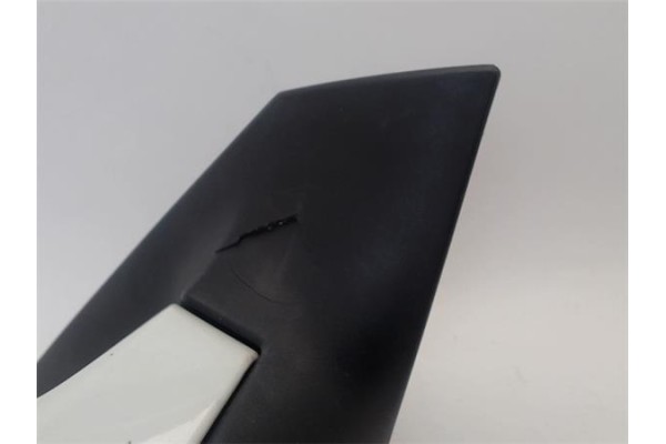 Recambio de retrovisor derecho para renault megane ii (bm0/1_, cm0/1_) 1.5 dci (bm0f, cm0f) referencia OEM IAM 7701068375  