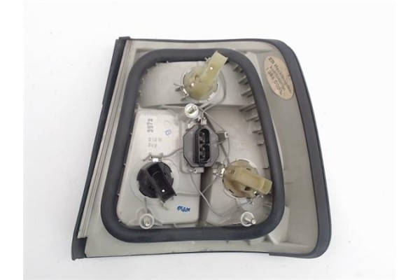 Recambio de piloto trasero izquierdo para bmw serie 5 berlina (e34) referencia OEM IAM 1384009L 133689 