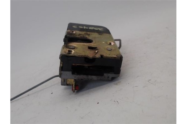 Recambio de cerradura puerta delantero derecha para fiat scudo furgón (220l) 2.0 jtd referencia OEM IAM 9639373480  
