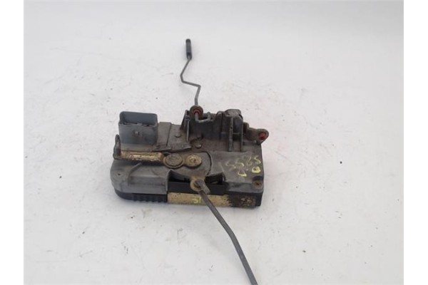 Recambio de cerradura puerta delantero derecha para fiat scudo furgón (220l) 2.0 jtd referencia OEM IAM 9639373480  