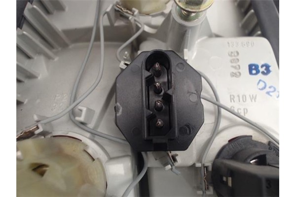 Recambio de piloto trasero derecho para bmw serie 5 berlina (e34) referencia OEM IAM 63218351648 133690 