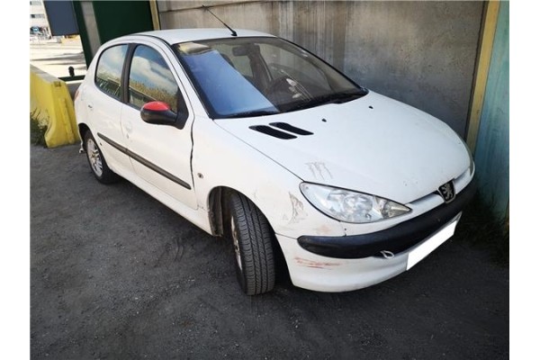 peugeot 206 berlina del año 2003