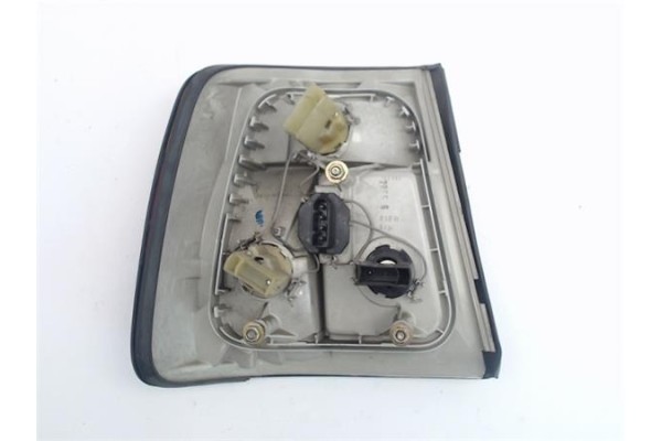 Recambio de piloto trasero derecho para bmw serie 5 berlina (e34) referencia OEM IAM 63218351648 133690 