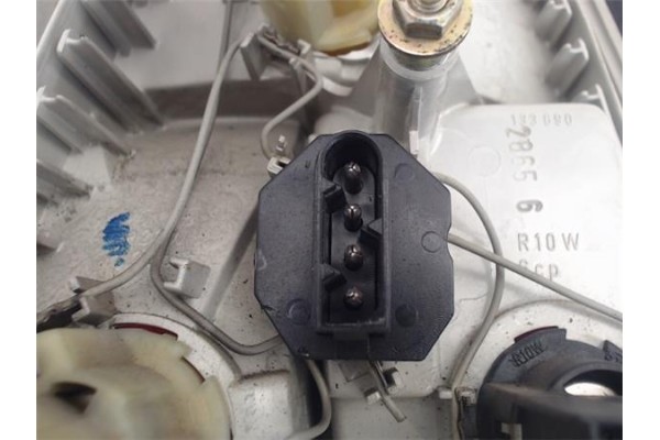 Recambio de piloto trasero derecho para bmw serie 5 berlina (e34) referencia OEM IAM 63218351648 133690 