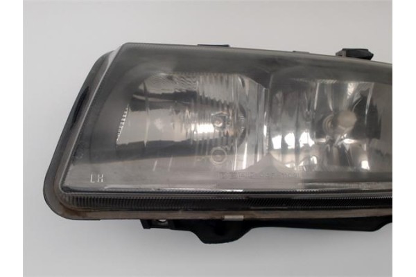 Recambio de faro delantero izquierdo para seat toledo (1m2) 1.9 tdi referencia OEM IAM 1M1941015  