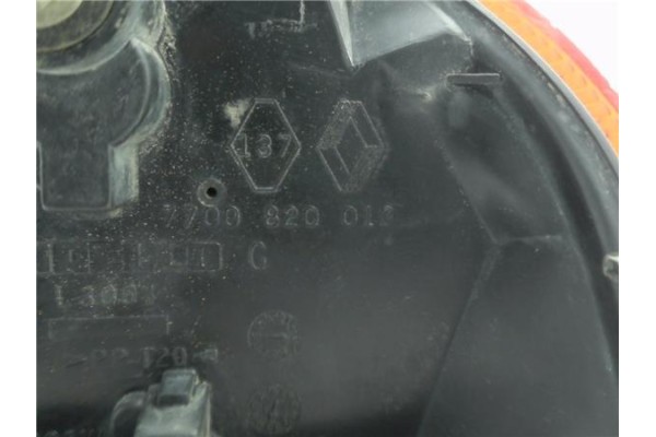 Recambio de piloto trasero izquierdo para renault twingo i (c06) 1.2 (c066/67/68) referencia OEM IAM 7700820013  