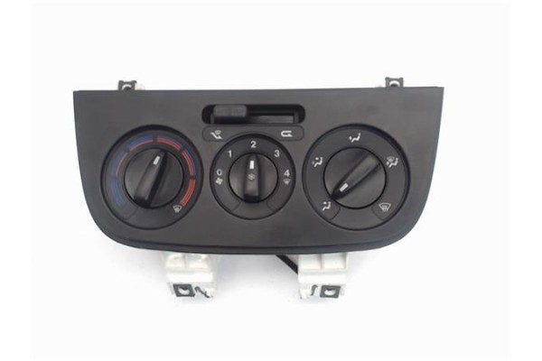 Recambio de mandos calefaccion / a.a. para fiat qubo (300) 1.3 active referencia OEM IAM 735496445  
