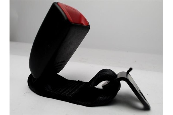 Recambio de anclaje cinturon trasero izquierdo para toyota yaris (ksp9/scp9/nlp9) 1.4 d-4d referencia OEM IAM 733900D050C0  