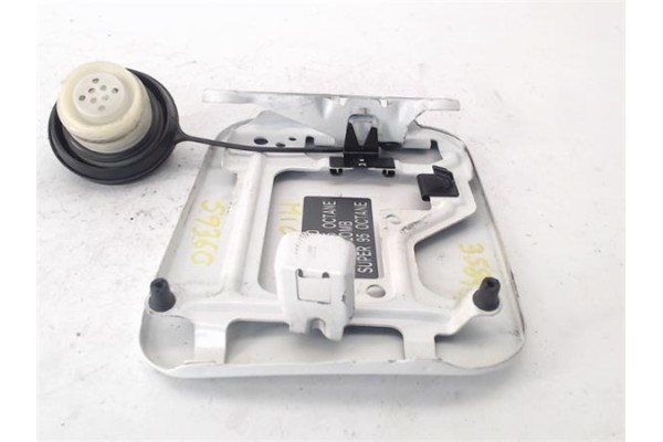 Recambio de tapa exterior combustible para nissan micra iv (k13k/kk) 1.2 referencia OEM IAM G88301HBMB  